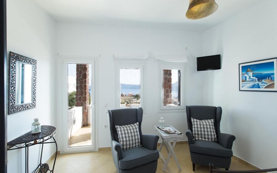 Suites for Sale in Akrotiri Santorini