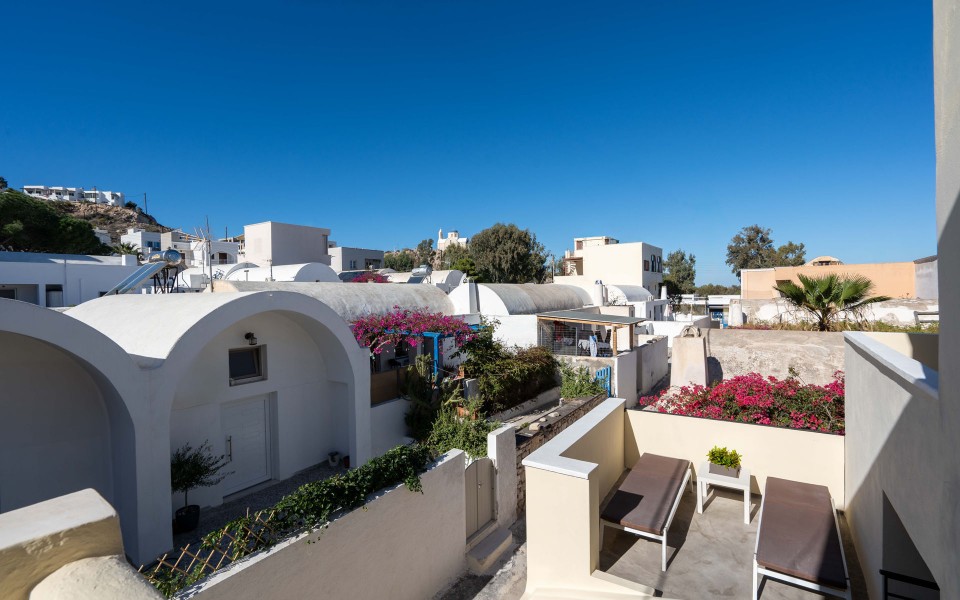 Plethora 2 Homes  (1-8 pax)