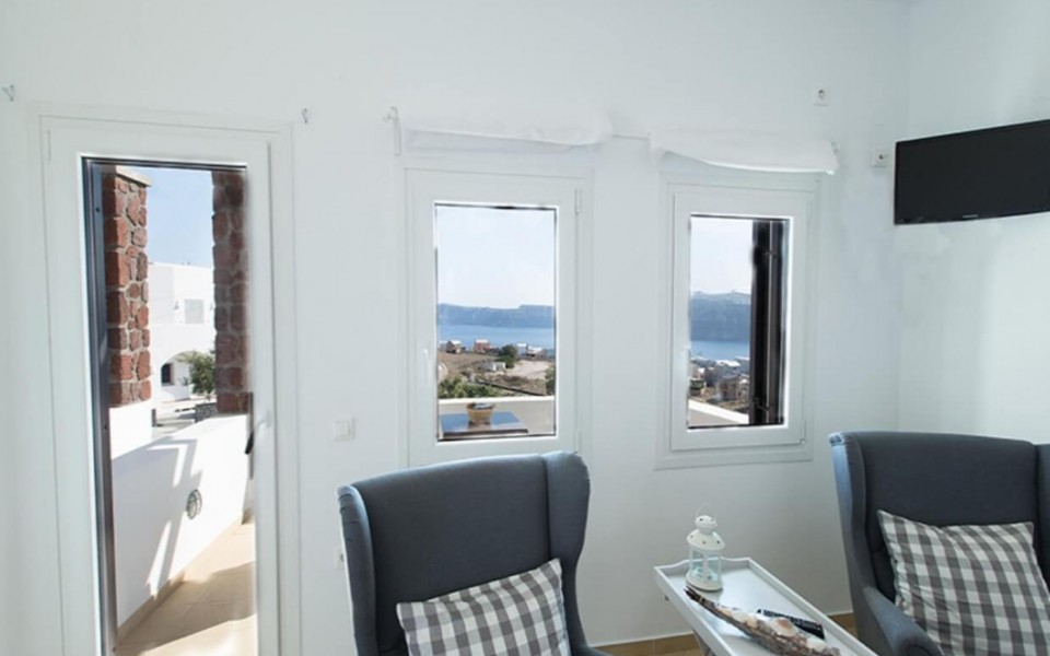 Suites for Sale in Akrotiri Santorini