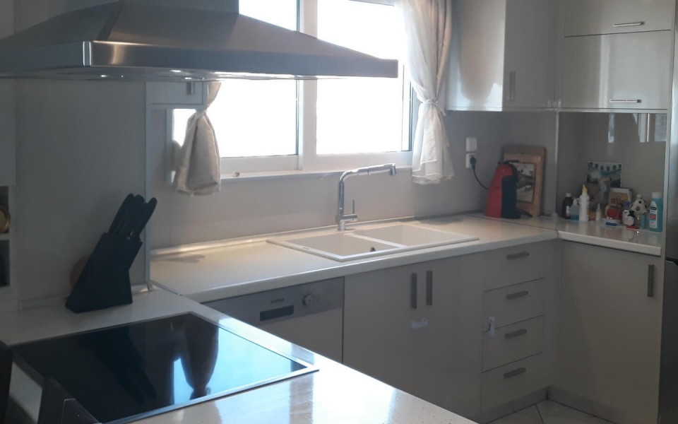 Property for sale in Keratsini