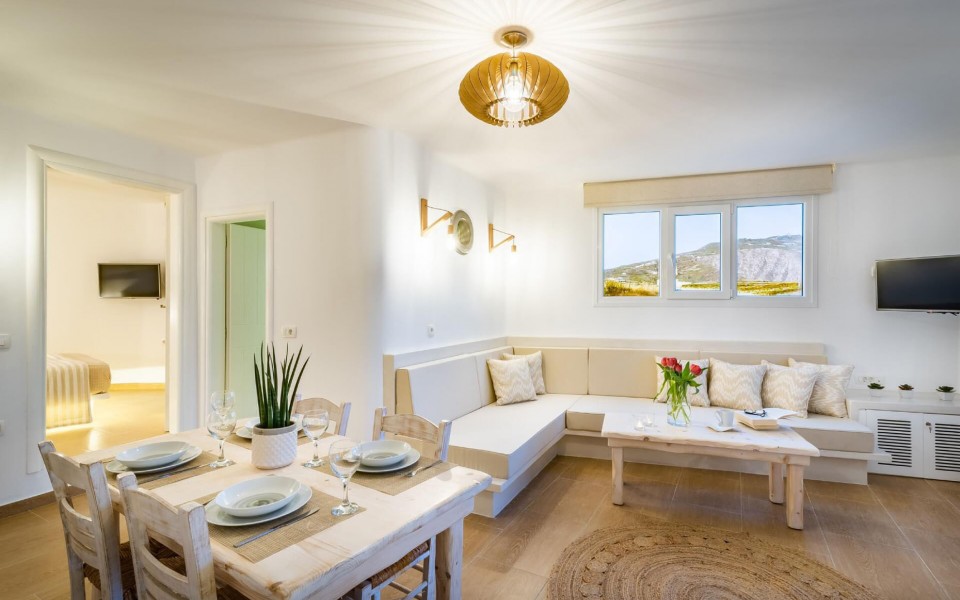 (1-6 pax) Klimata House - Private Jacuzzi Pool & BBQ Villa