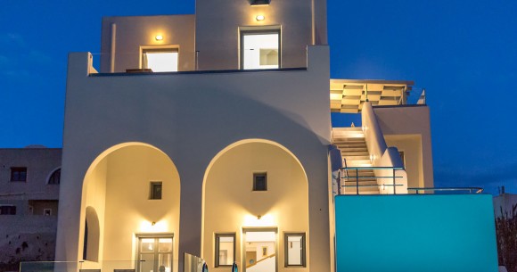 (1-11 pax) Luxe Maroussi Villas with Prive Pool & Elevator