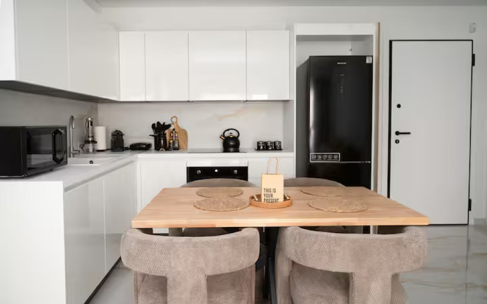 NEW Luxe Athens Riviera Suite in Alimos near Beach
