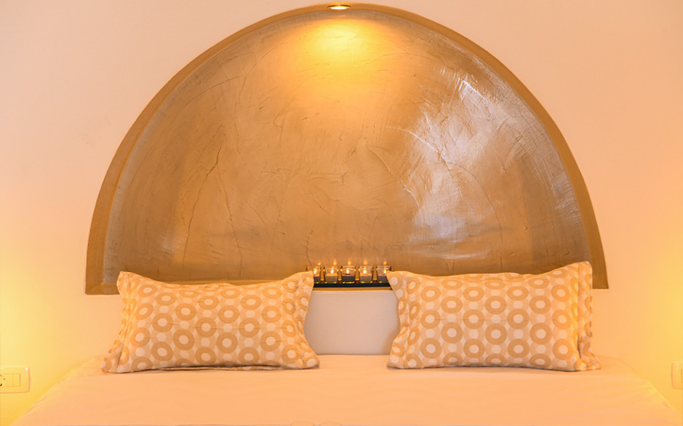 Luxe Efis Home – Villa 3 | Sea View & Private Jacuzzi