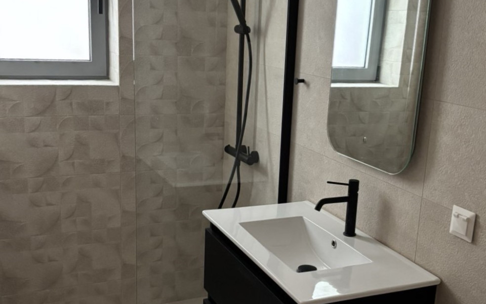 Modern Maisonette with Sea View in Alimos – Ideal Investment Opportunity