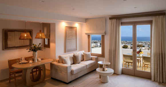 Nikolia's House, New Luxe villa & Prive Jacuzzi