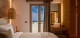 Nikolia's House, New Luxe villa & Prive Jacuzzi