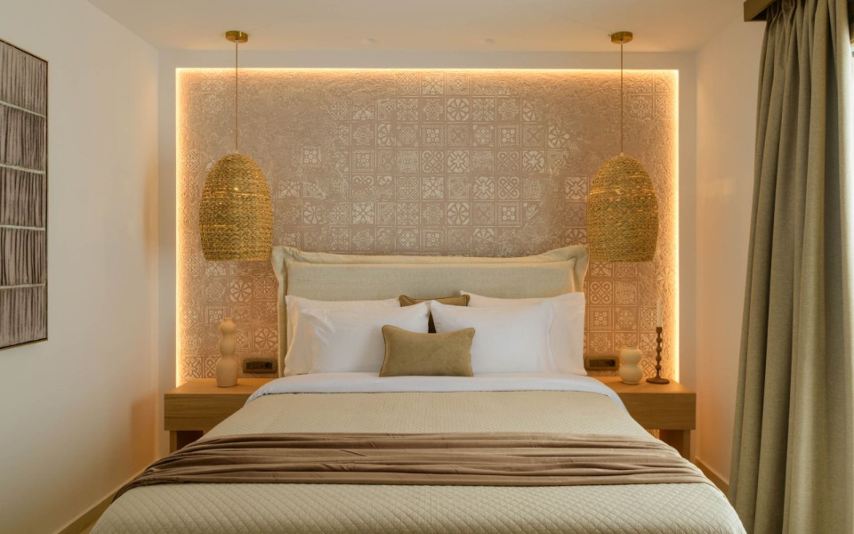 Nikolia's House, New Luxe villa & Prive Jacuzzi