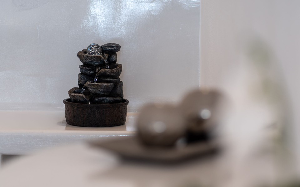 NEW Lux Yiota Collection Suite 1 & Prive Jacuzzi