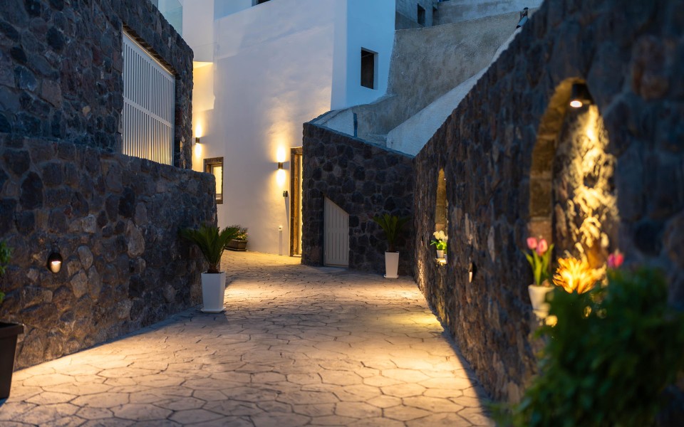 NEW Lux Yiota Collection Suite 1 & Prive Jacuzzi