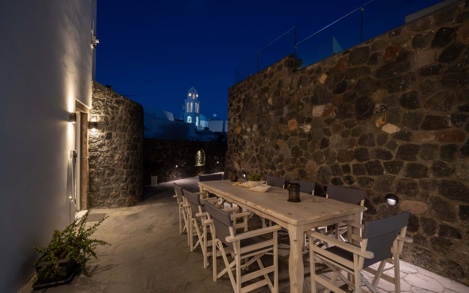 NEW Lux Yiota Collection Suite 1 & Prive Jacuzzi