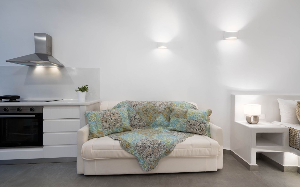 NEW Lux Yiota Collection Suite 3 & Prive Jacuzzi