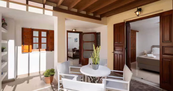 Plethora Home 1 (1-4 pax)