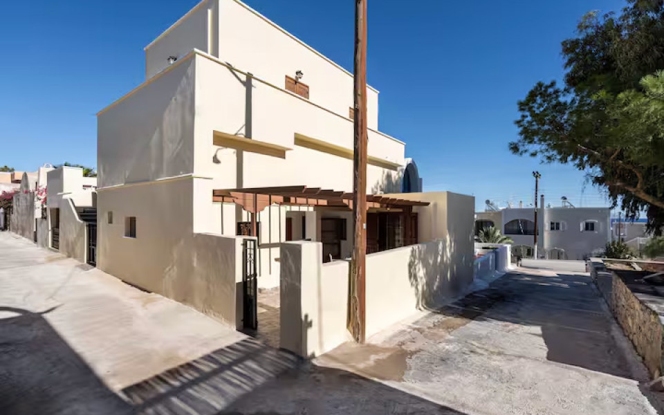 Plethora Home 2 (1-4 pax)