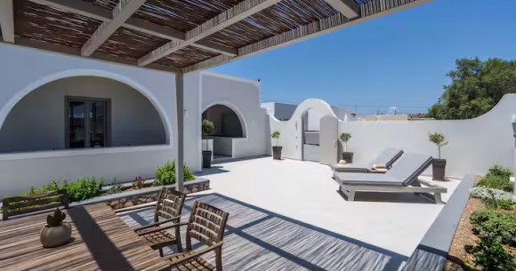 SEA SERENITY VILLA 1 (1-5 pax)