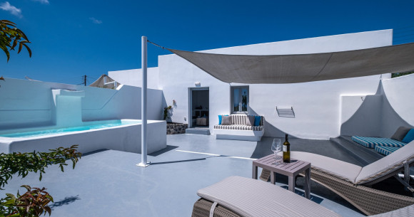 Majestic Sky 3 Suites & 3 Hot Tub